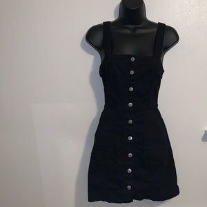 🥳Host Pick🥳 H&M Black Overall Button Dress